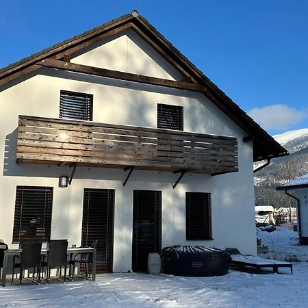 Apartmanovy Dom Ziar S Virivkou A Saunou Екстериор снимка