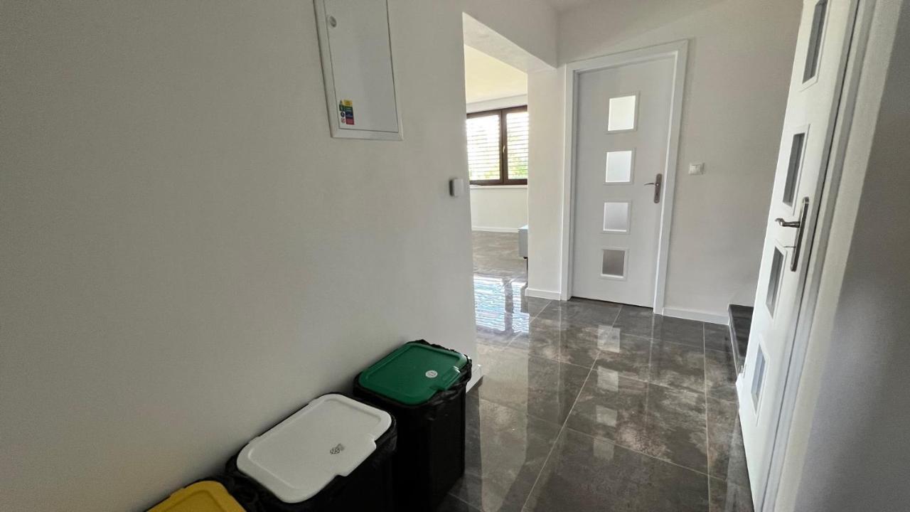 Apartmanovy Dom Ziar S Virivkou A Saunou Екстериор снимка