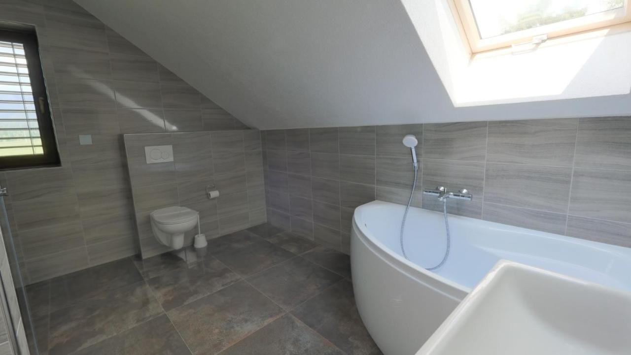 Apartmanovy Dom Ziar S Virivkou A Saunou Екстериор снимка