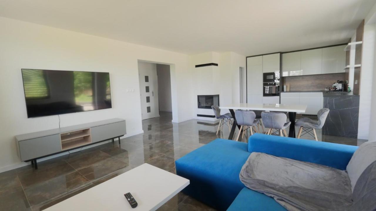 Apartmanovy Dom Ziar S Virivkou A Saunou Екстериор снимка