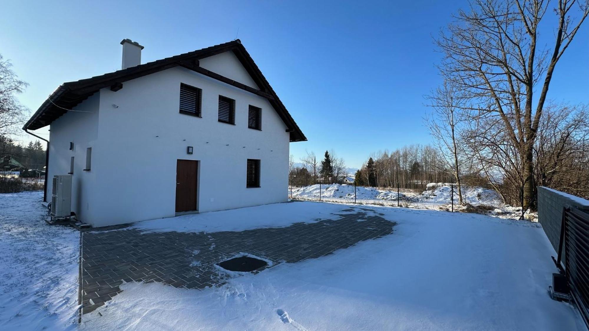 Apartmanovy Dom Ziar S Virivkou A Saunou Екстериор снимка